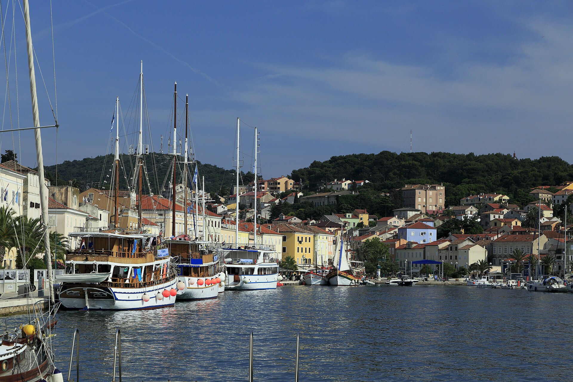 Mali Lošinj harbour and riva